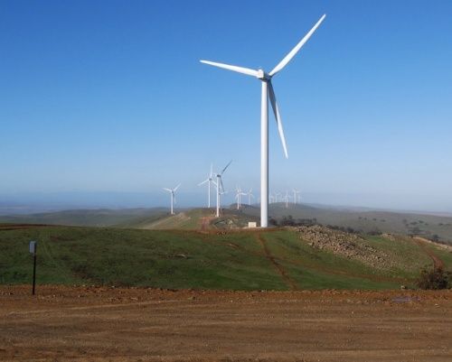 如何保證風力發(fā)電機的安全運行？